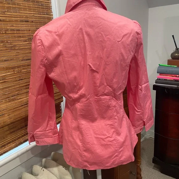 NEW YORK & COMPANY BUTTON DOWN - Picture 4 of 8